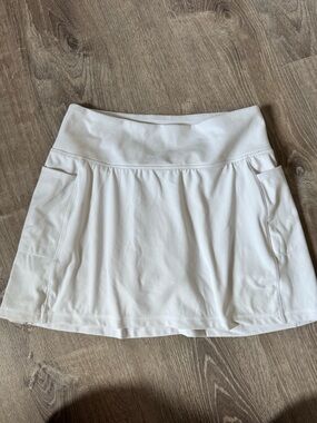 90 Degree By Reflex White Athletic Skort with Pockets and Built‑In Shorts